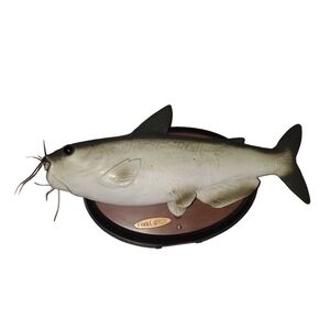 Vintage Singing Animated Cool Catfish Wall Hanging Or Table Piece